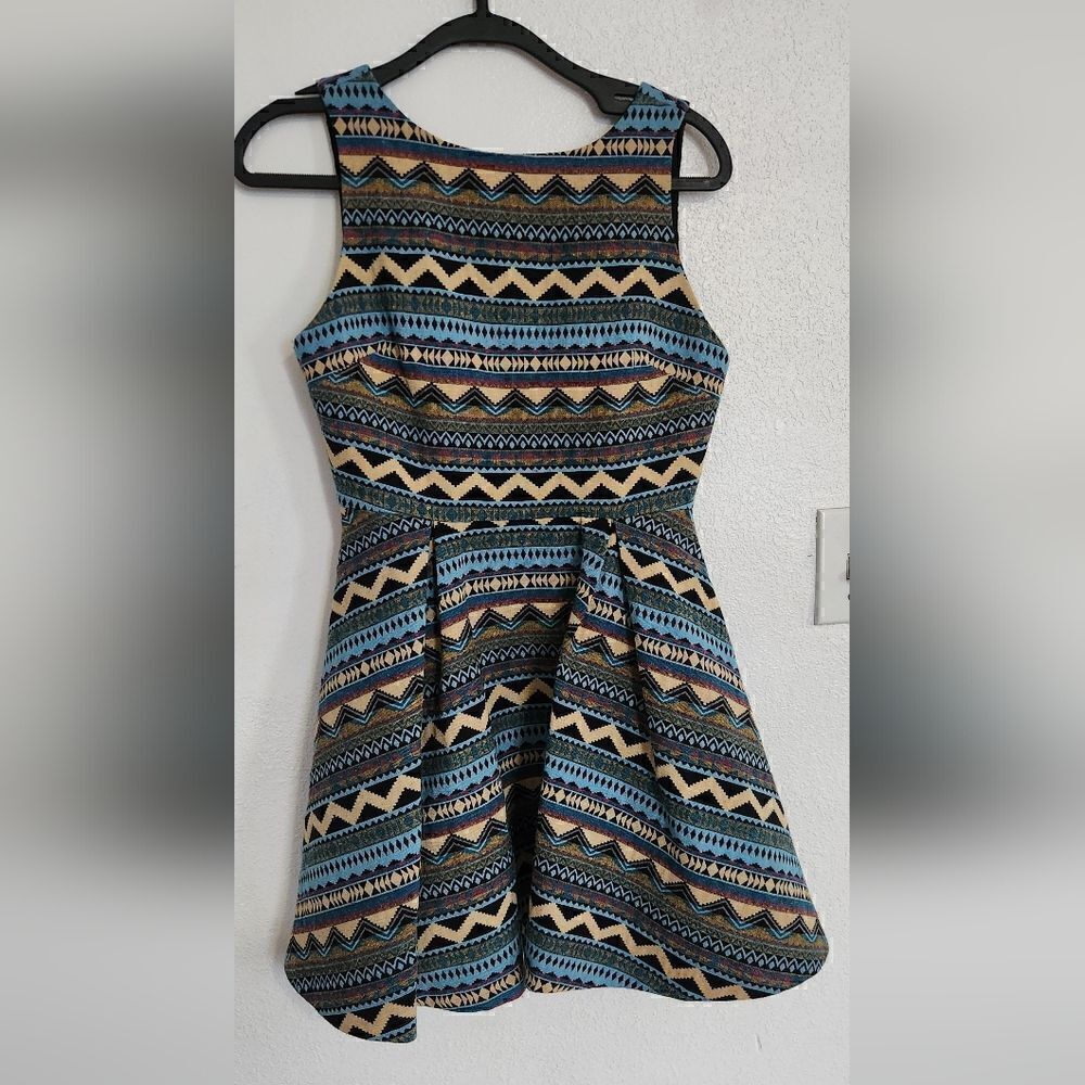 Alice + Olivia Tribal Knit Skater Dress Size 4